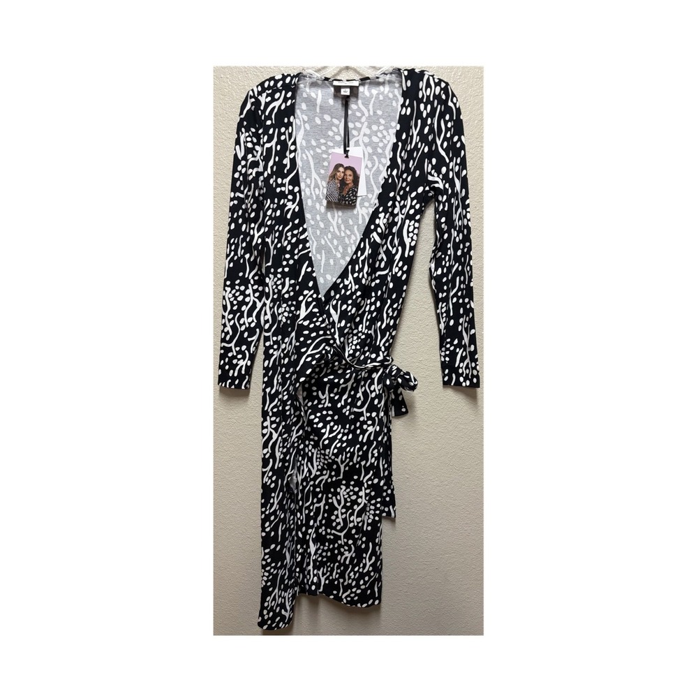 Diane von Furstenberg Black White Abstract Jersey Wrap Midi Dress V-Neck S